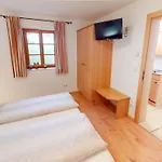 Affittacamere Fruehstueckspension Herzog Zu Laah 4*