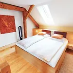 Fruehstueckspension Herzog Zu Laah 4*