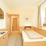 Fruehstueckspension Herzog Zu Laah Affittacamere 4*