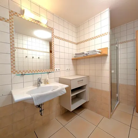 Fruehstueckspension Herzog Zu Laah Konukevi Ansfelden