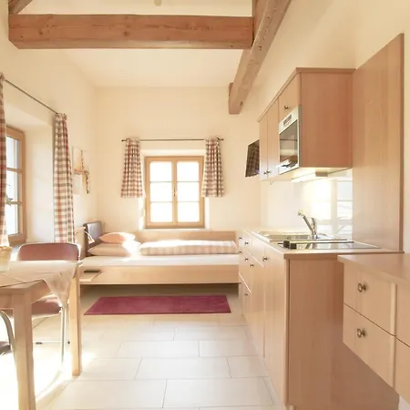 Bauernhofpension Herzog Zu Laah 4*