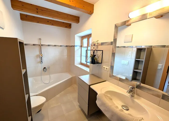 Gasthuis Fruehstueckspension Herzog Zu Laah 4*