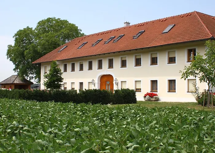 Konukevi Fruehstueckspension Herzog Zu Laah
