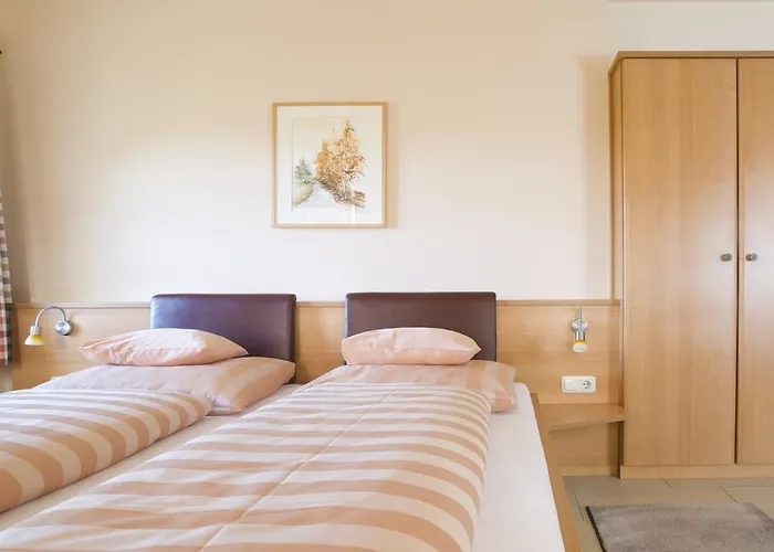 Fruehstueckspension Herzog Zu Laah 4*