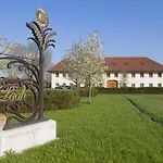 Fruehstueckspension Herzog Zu Laah