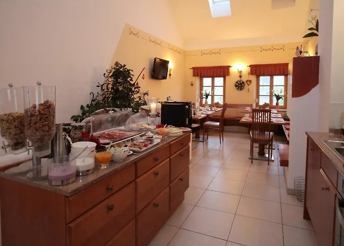 Vendégház Fruehstueckspension Herzog Zu Laah 4*